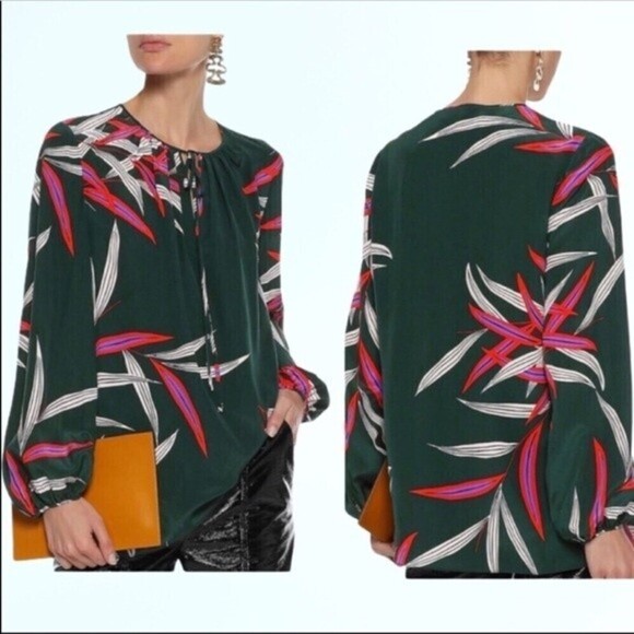 DIANE von Furstenberg Silk Blouse 2 - Picture 8 of 8